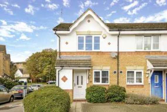 2 bedroom End of Ter...